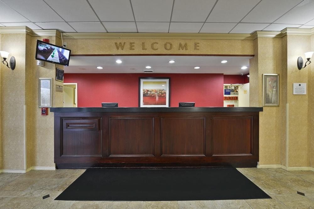 Quality Inn Windsor Mill Exterior foto