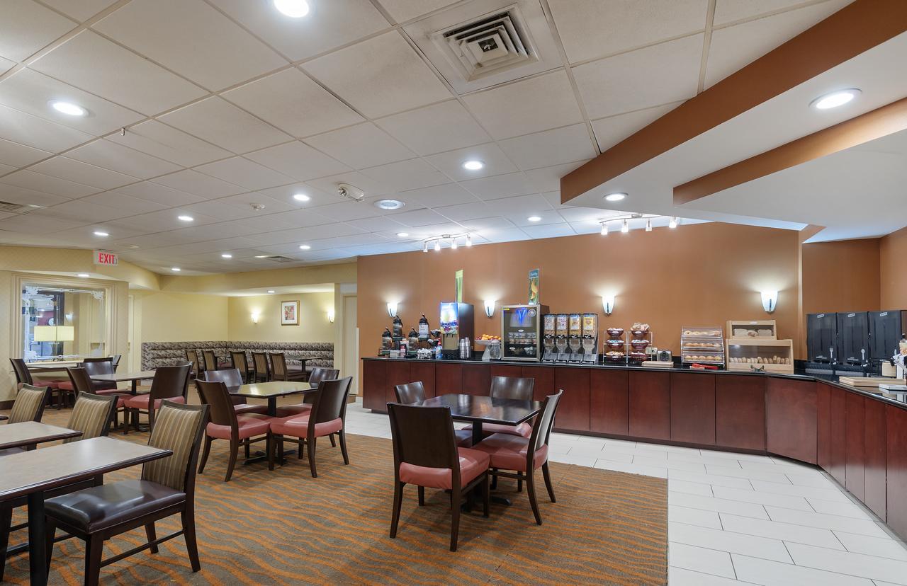 Quality Inn Windsor Mill Exterior foto