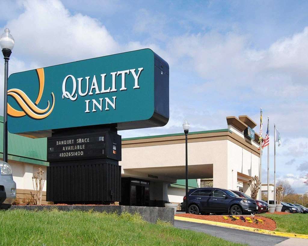Quality Inn Windsor Mill Exterior foto